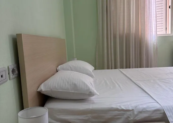 Smart Rent 3 Apartment *